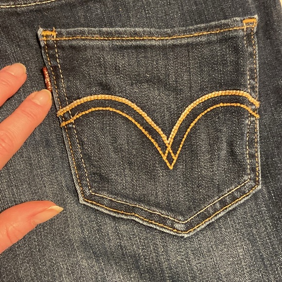 Levi’s skinny jeans - Picture 3 of 6